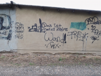 https://www.patricksteffen.ch/files/gimgs/th-19_Meine Wand.jpg